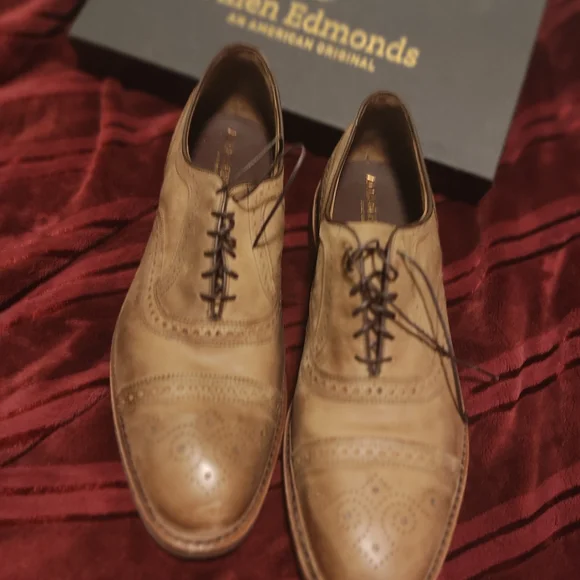 Allen Edmonds Brown Leather Oxfords - Picture 15 of 16